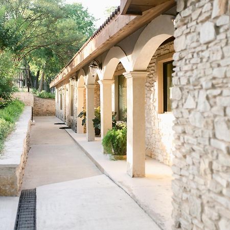 Messina Inn Wimberley Dış mekan fotoğraf