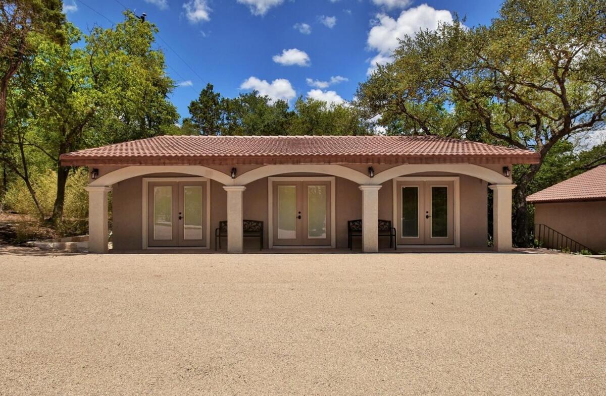 Messina Inn Wimberley Dış mekan fotoğraf
